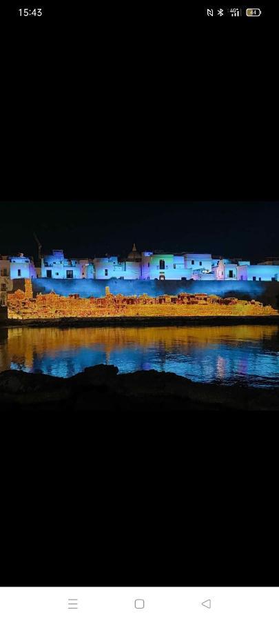 Casa Moonlight Lägenhet Monopoli Exteriör bild
